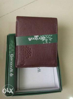 Brown Woodland Leather Bi-fold Wallet With Box