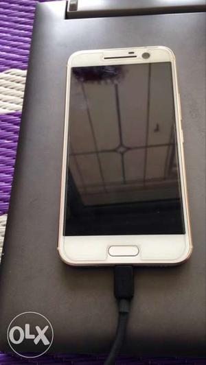 Htc 10 4gb version in good condition