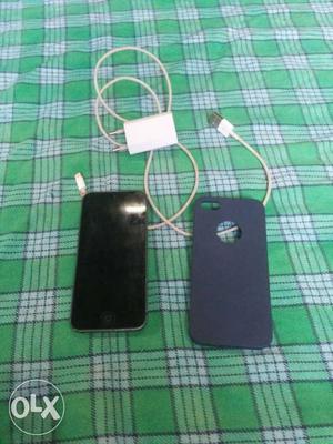 I phone5 16gb_ with charger and cable and pouch