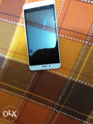 In a good condition...512mb Ram android 5.1