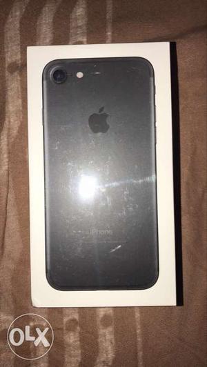 Iphone 7 black 128 sealed pack with bill