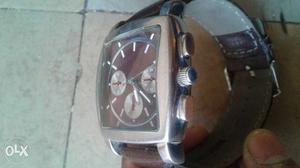Original watch with leather belt