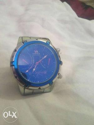 Round Silver Link Blue Chronograph Watch