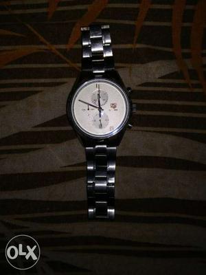 Round White And Silver Chronograph Watch With Link Strap