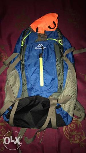 40 litre backpack for trekking/outing. Comes with