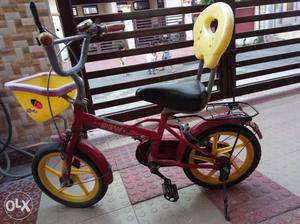 A baby cycle in good condition for up to 6 year