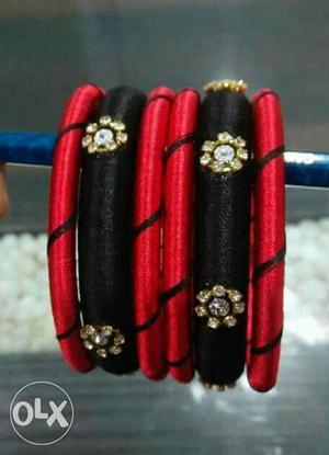 Black And Red Threaded Bangles
