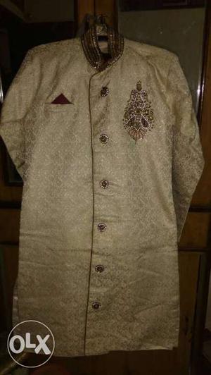 Brand new shervani only 1tym wear as it is as new