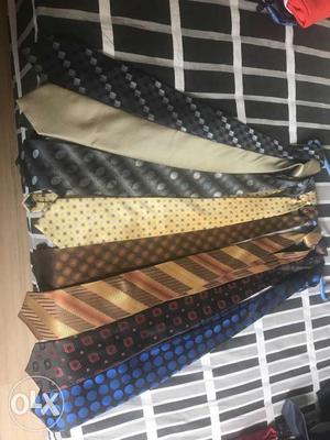 Men's formal Tie's brand new condition Rs 400 each