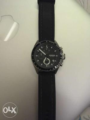 Round Black Fossil Chronograph Watch With Black Leather
