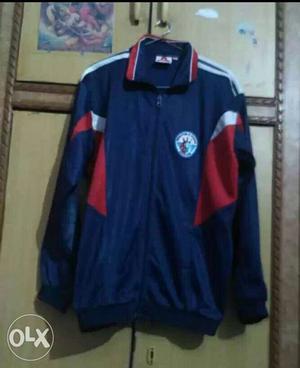 Tracksuit in very new condition