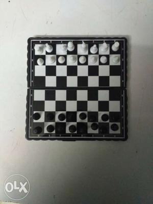 White And Black Chessboard Game Set