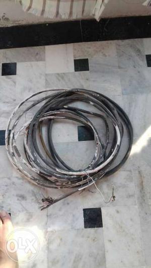 4 sq mm cable running &:good condition 35 foot
