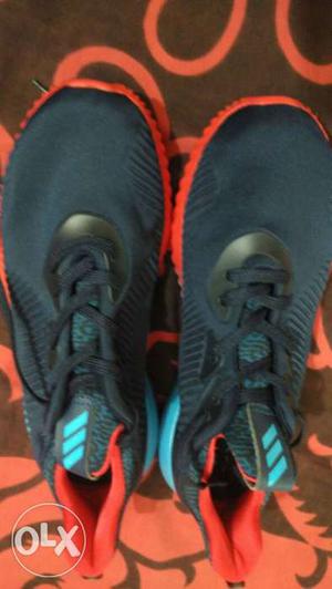 Adidas shoes alphabounce new condition not even