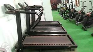Black Treadmills