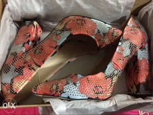 Brand new bellies,size 5/38, heel 4.25", with