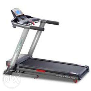 Fitness World Z5 Motorised treadmill, very less used in