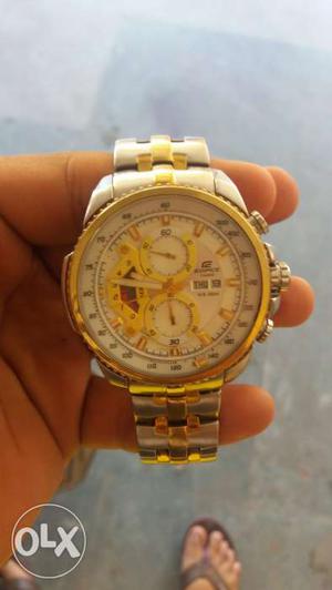 Gold nd silver round shape Casio Edifice,orginal, With