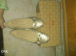 Golden silver Ballerinas from Mast and harbour, mint new,