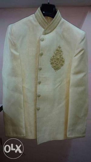 Jodhpuri suit brand new suit size 40 n paint waist 