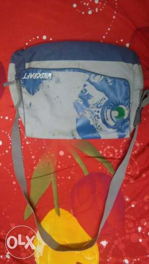 New Wildcraft Side Bag