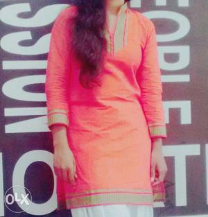 Nice kurti new condition alterable