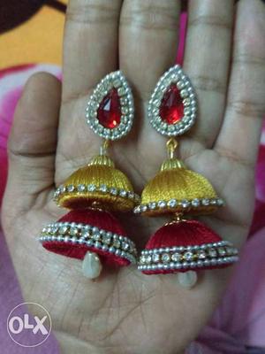 Pair Of Red And Green Jhumka Earrings
