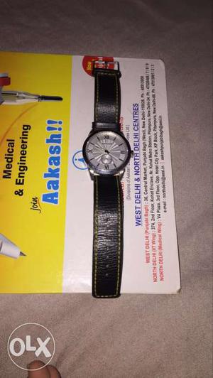 Perrie cardin watch.excellent condition.wroking