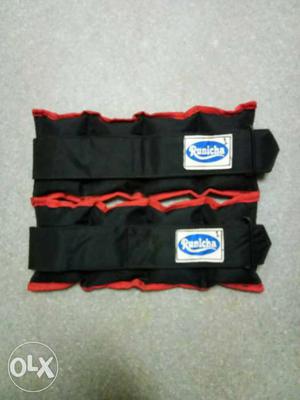 Red And Black Ranicha Weight Pads