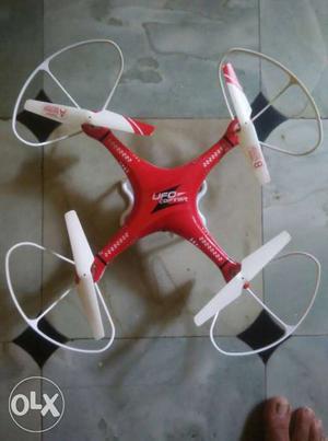 Red And White UFO Copter Quadcopter in excellent condition