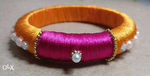 Silk bangle: 2.6 golden and pink