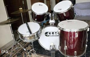 Stainless Steel And Brown Drum Set