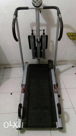 Tredmill for sale for  net price 