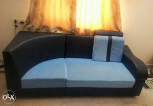 1 year old 3 seater cushioned sofa in excellent