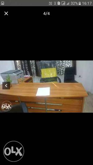 Brown Wooden L-shaped Office Table Screenshot