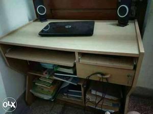 Computer table in very good condition is for sale