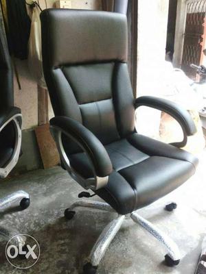 Grey Leather Rolling Chair