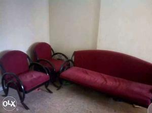 Rot iron sofa set good in condition selling in