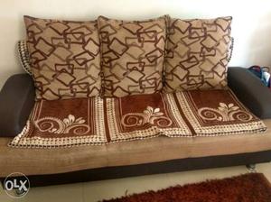 Sofa set 3+2 very good condition like new