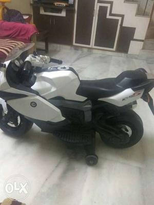 White And Black Ride-on Motorcycle With Training Wheels
