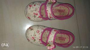 Bata 1 year old Girls White-and-pink Floral Mary Jane