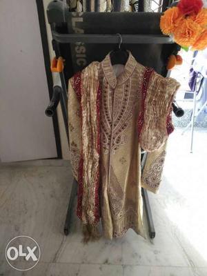 Designer groom sherwani 1year old perchaed price