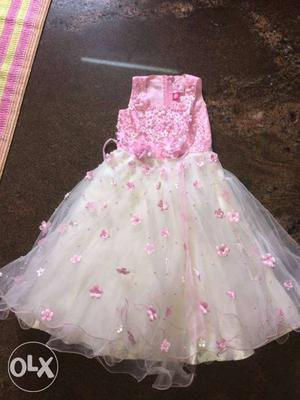 Gown for kids 3-4 years