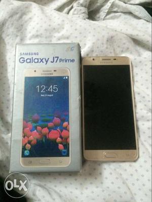 I want to be sale samsung j7 prime gold colour