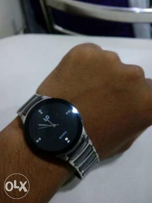 LO quartz wrist watch.black platinium coating