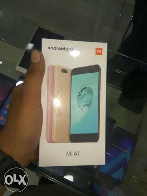 Mi A1 Seleadpack Available with Original bill Mi All Mobile