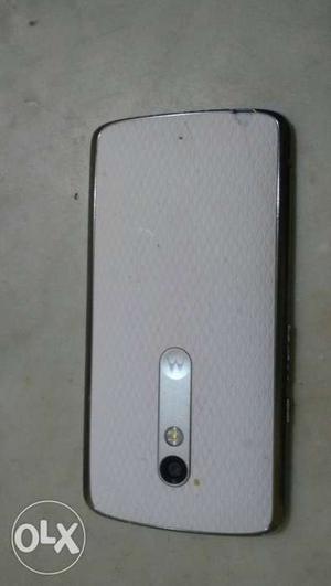Moto xplay It is good condition but display is broken touch