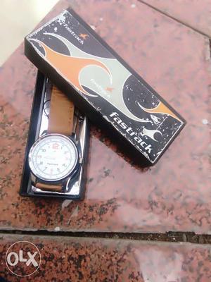 New Fastrack watch...in good shape...brown