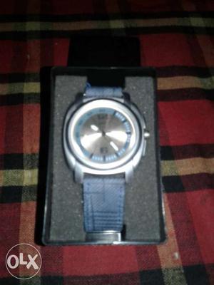 Stylis branded watch(maximum 1 month of use with
