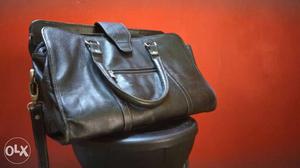 Stylish and tough pure leather bag